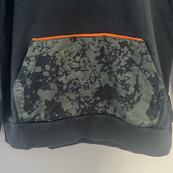 Puma Hoodie size large - Picture 3 of 5